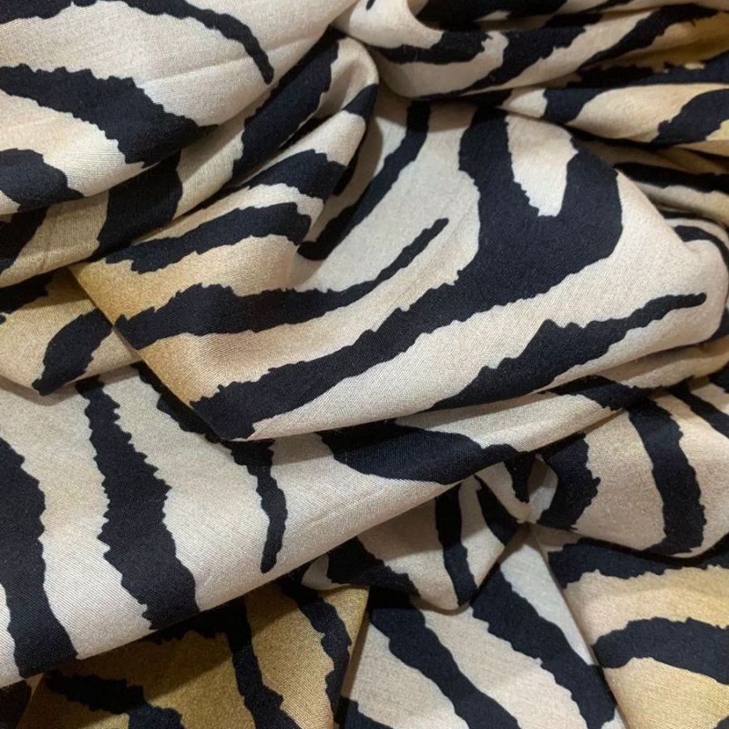 Tecido Viscose Com Seda Estampada Animal Print